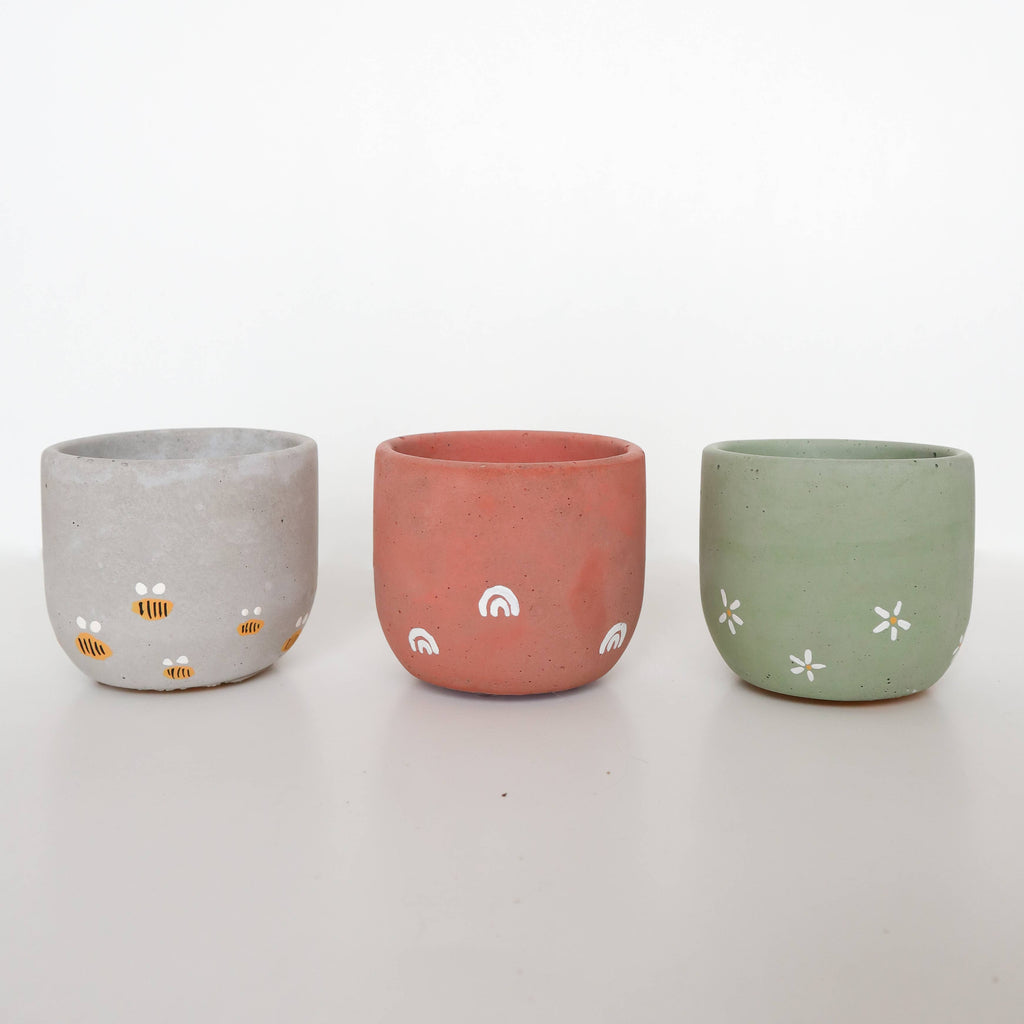 Concrete Planter with Arches - 3" | terra-cotta