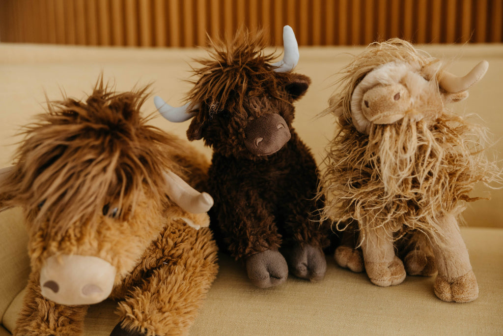 12" (30cm) Wild Onez Highland Cow Standing