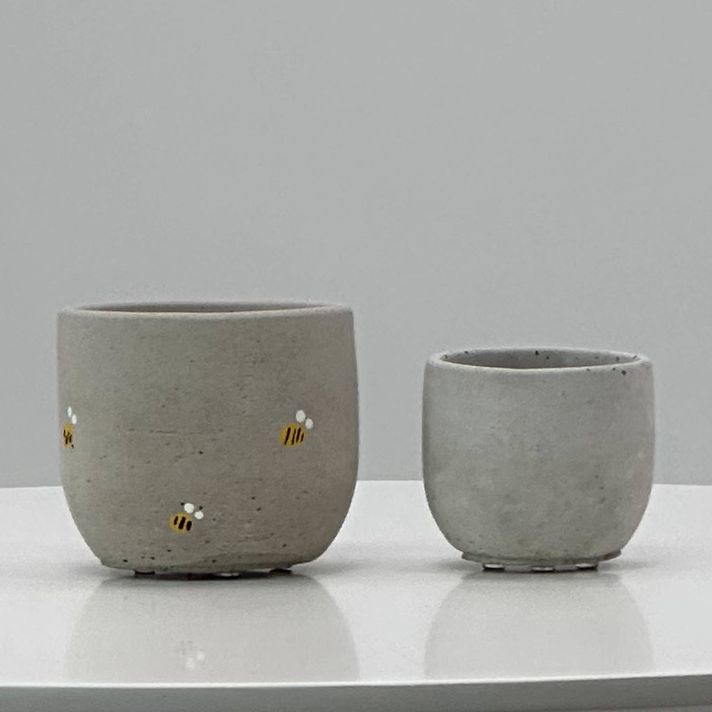 Bell Planter Painted - 4" | Plant Pot With Drainage Hole - Raw Concrete with Bees