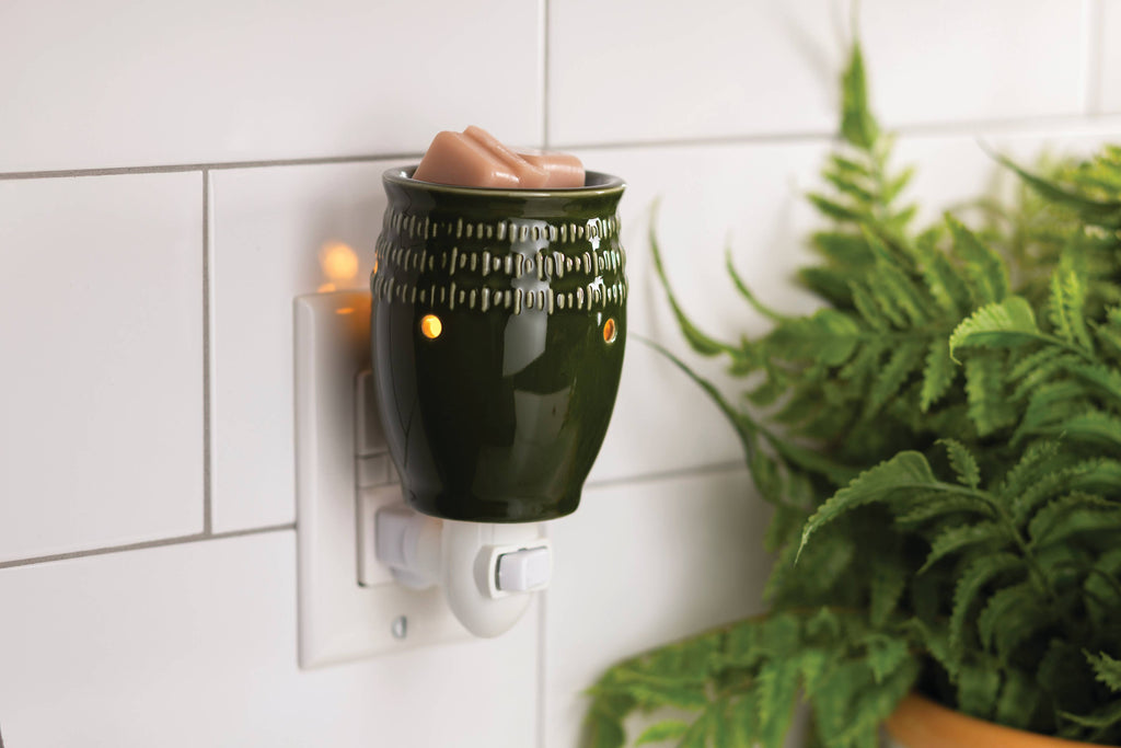 Green Etched Pluggable Fragrance Warmer
