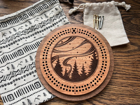 Northern Lights Cribbage Board with Drawstring Bag - Navy Emerald