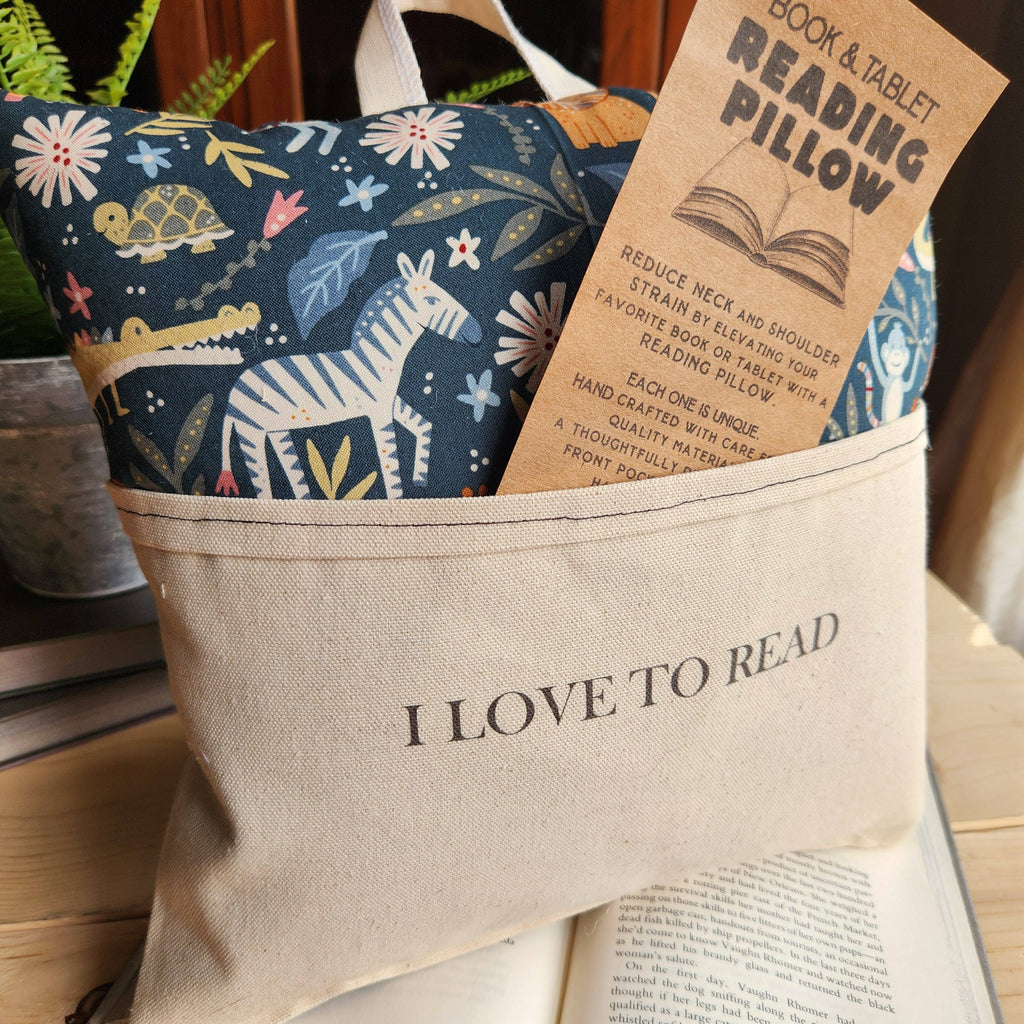 I Love to Read, Reading Pillow, animals