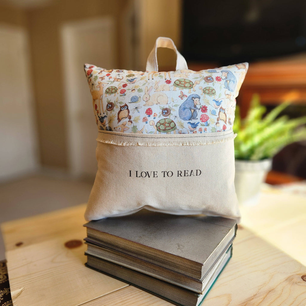 I Love to Read, Reading Pillow, woodland friends